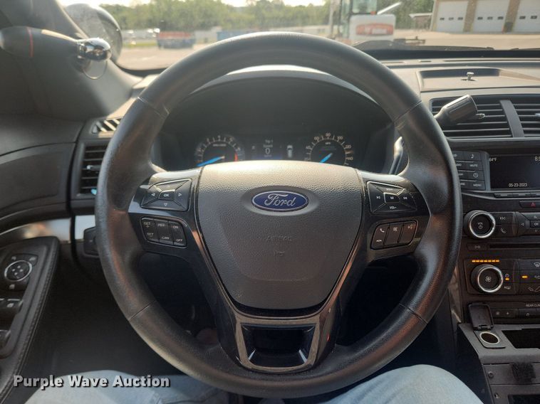 image for item LX9632 2018 Ford Explorer Police Interceptor  SUV