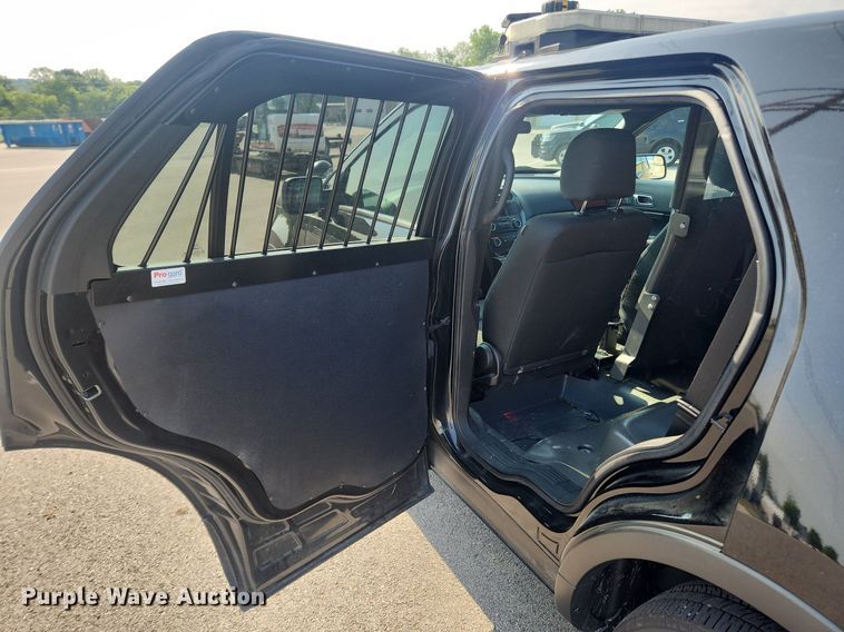 image for item LX9632 2018 Ford Explorer Police Interceptor  SUV