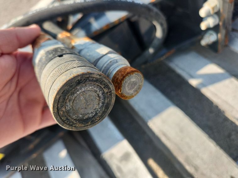 image for item LX9633 2018 Bobcat Breaker NB160  breaker