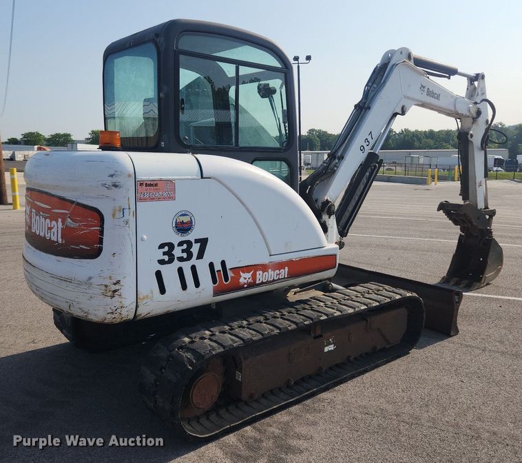 image for item LX9634 2008 Bobcat 337G  mini excavator