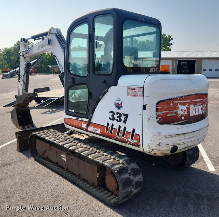 image for item LX9634 2008 Bobcat 337G  mini excavator