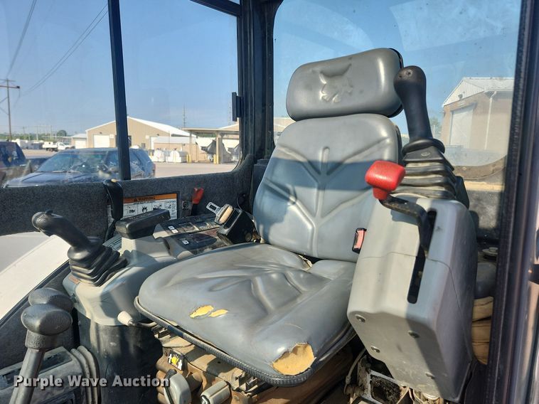 image for item LX9634 2008 Bobcat 337G  mini excavator