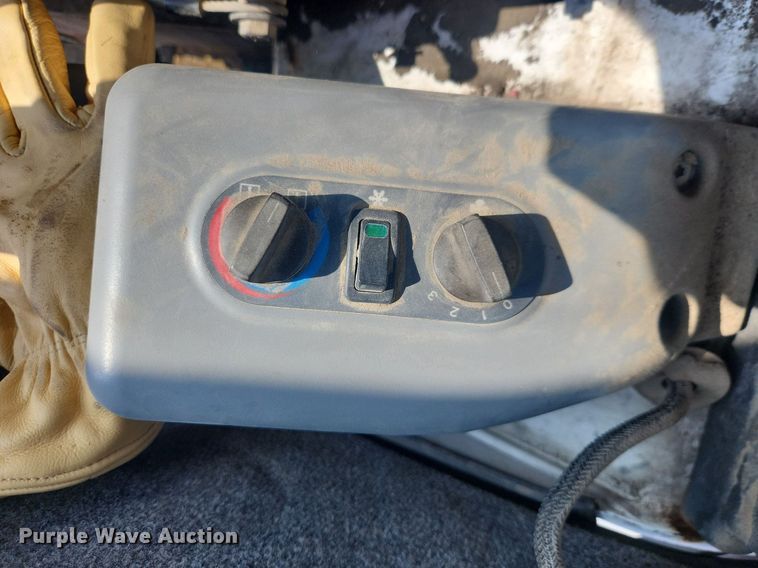 image for item LX9634 2008 Bobcat 337G  mini excavator