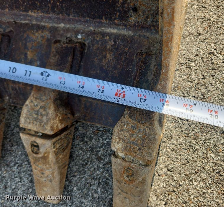 image for item LX9634 2008 Bobcat 337G  mini excavator