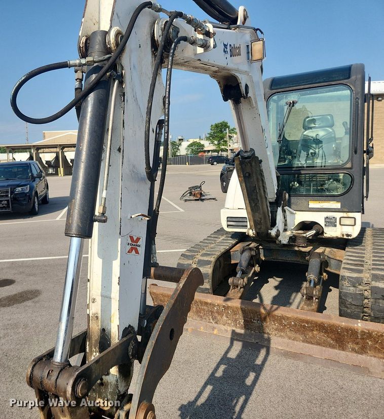 image for item LX9634 2008 Bobcat 337G  mini excavator