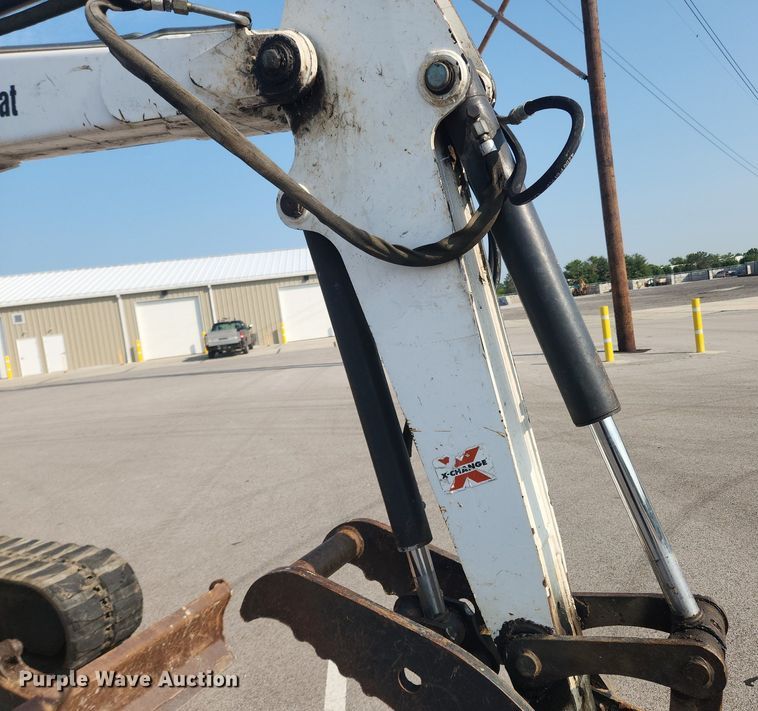 image for item LX9634 2008 Bobcat 337G  mini excavator