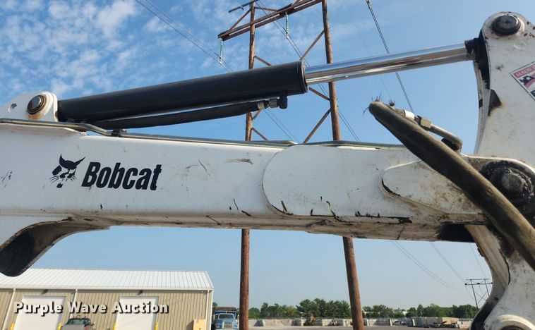 image for item LX9634 2008 Bobcat 337G  mini excavator