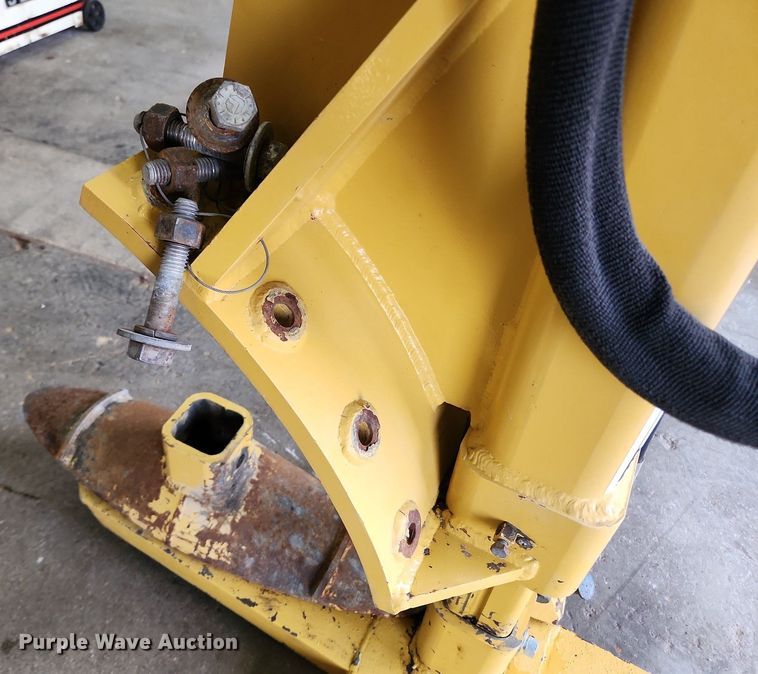 image for item LX9652 2014 Rome Culvert Hog G Series  culvert straightener