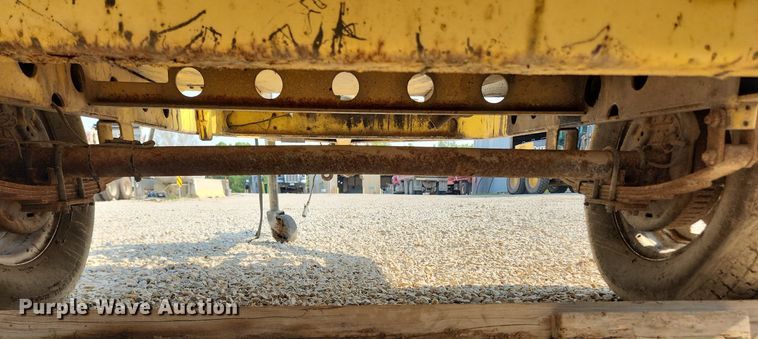 image for item LX9657 2005 Bomag Pro Tack TW250  melter applicator