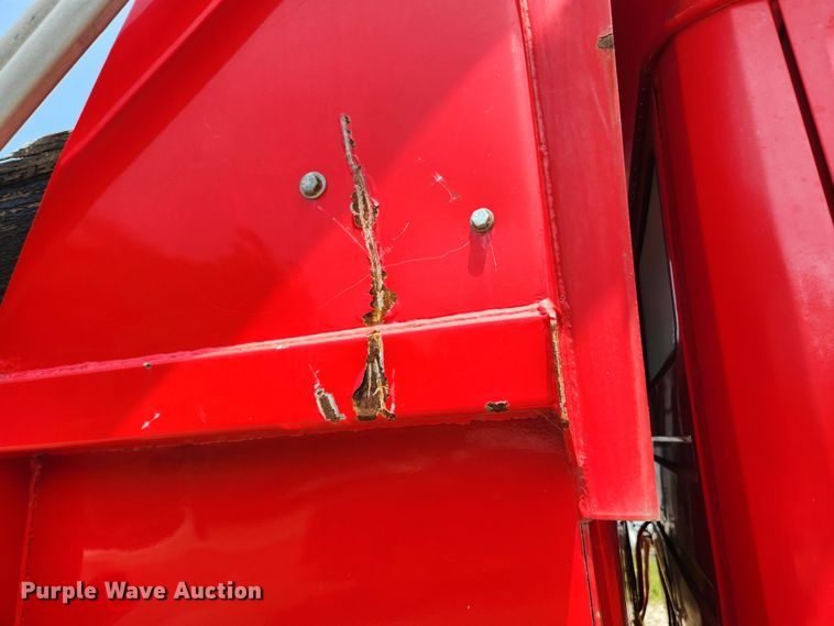 image for item LX9659 2004 Freightliner Business Class M2  dump truck