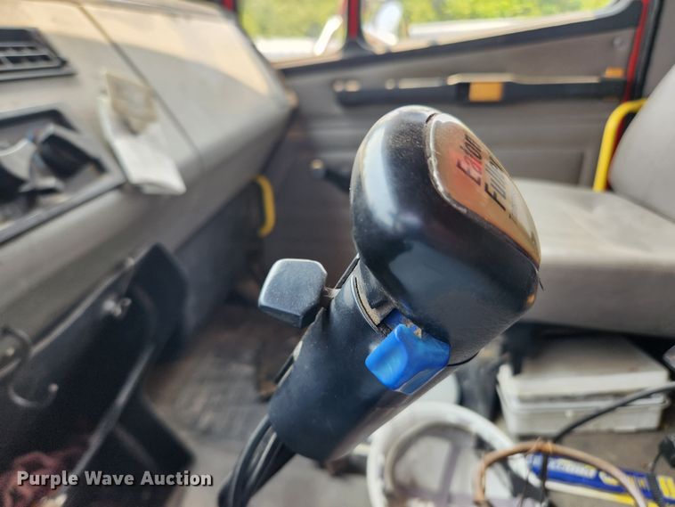 image for item LX9659 2004 Freightliner Business Class M2  dump truck