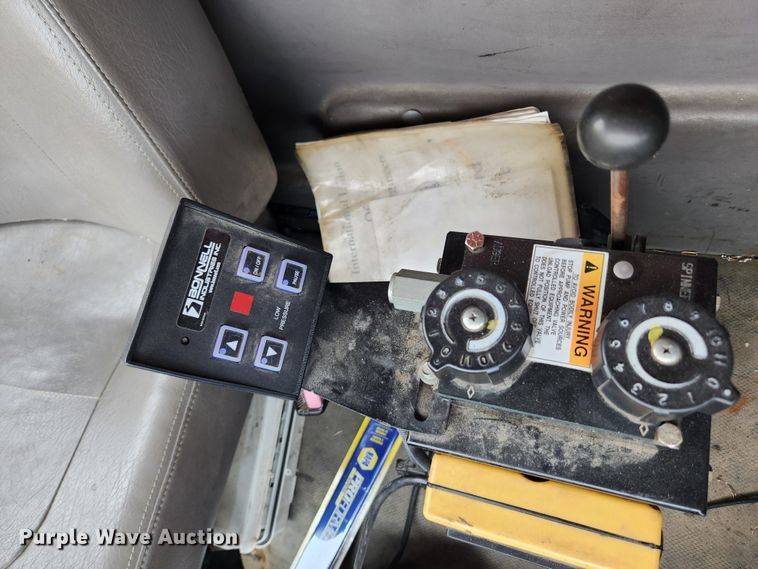 image for item LX9659 2004 Freightliner Business Class M2  dump truck