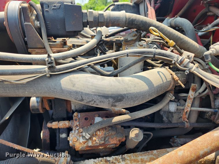 image for item LX9659 2004 Freightliner Business Class M2  dump truck