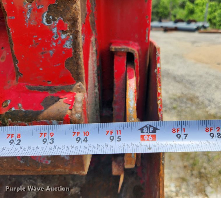 image for item LX9659 2004 Freightliner Business Class M2  dump truck