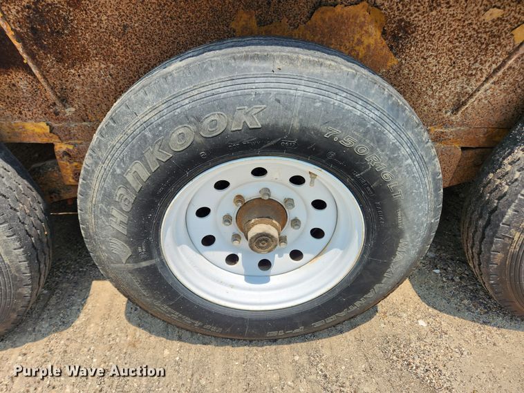 image for item LX9660 2010 PJ CC243  equipment trailer