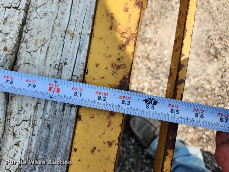 image for item LX9660 2010 PJ CC243  equipment trailer