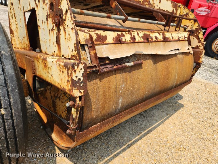 image for item LX9661 Durham  single drum roller