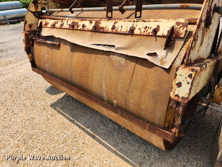 image for item LX9661 Durham  single drum roller