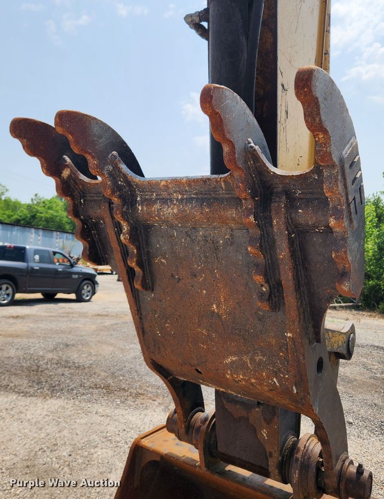 image for item LX9662 1999 Caterpillar 315B L  excavator