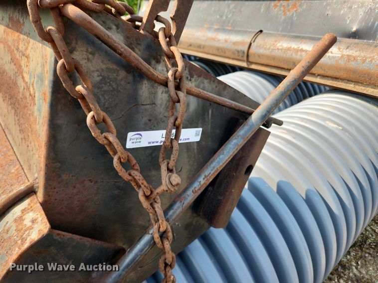 image for item LX9665 Gravel spreader