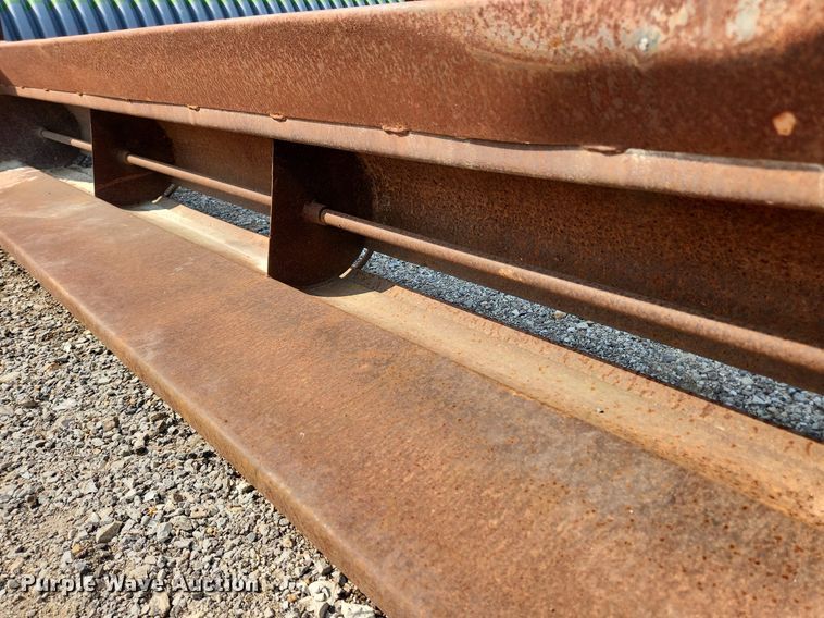 image for item LX9668 Gravel spreader