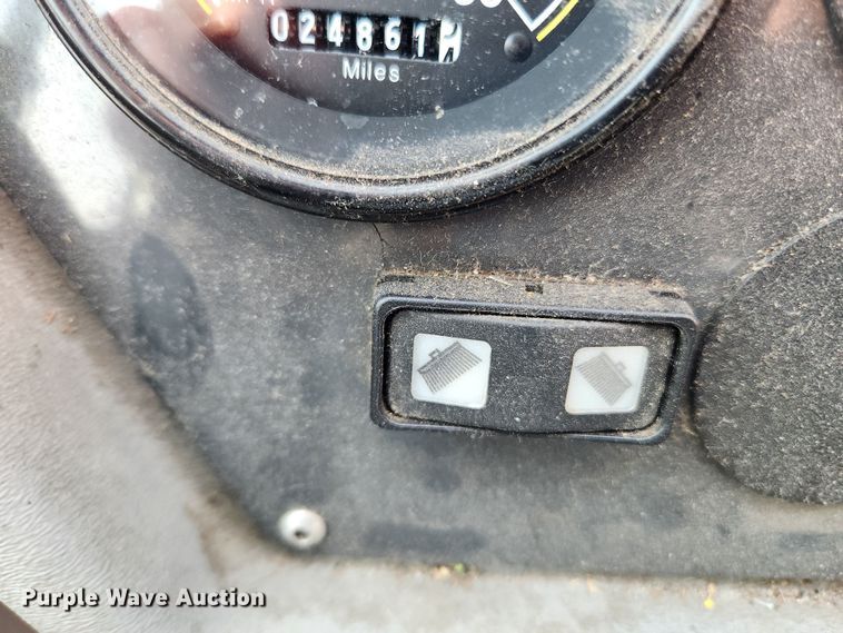 image for item LX9687 2014 Global M3  street sweeper truck