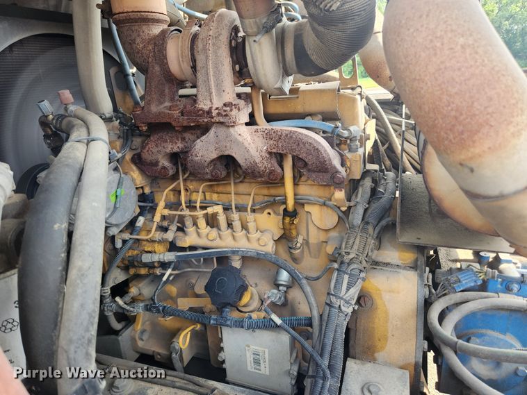 image for item LX9687 2014 Global M3  street sweeper truck