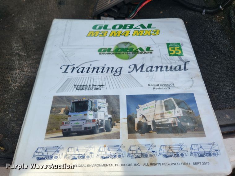 image for item LX9687 2014 Global M3  street sweeper truck