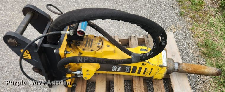 image for item LX9688 Atlas Copco SB302  breaker