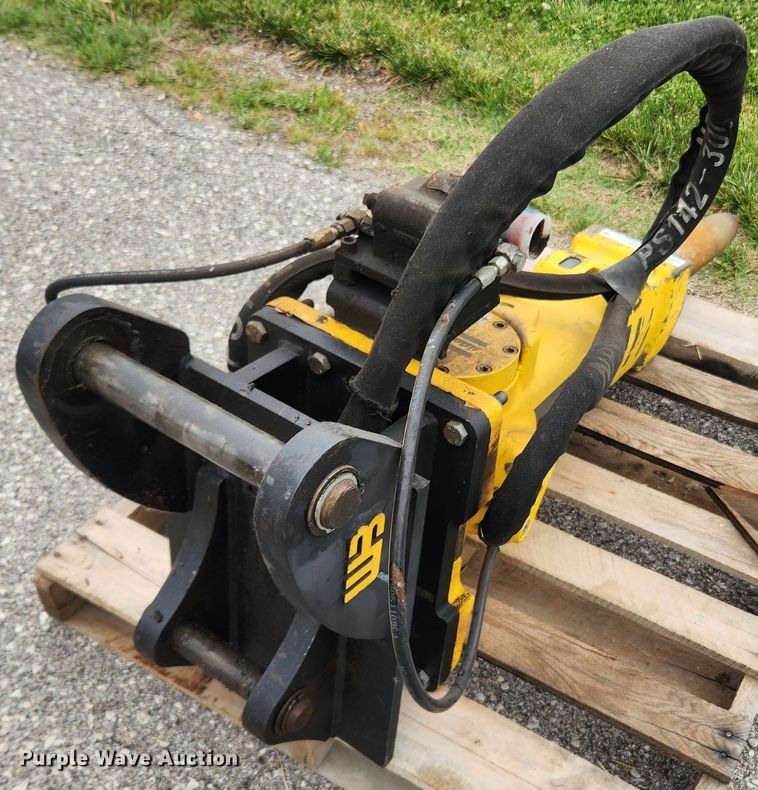 image for item LX9688 Atlas Copco SB302  breaker