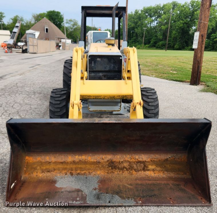 image for item LX9690 Massey Ferguson 640  landscape tractor
