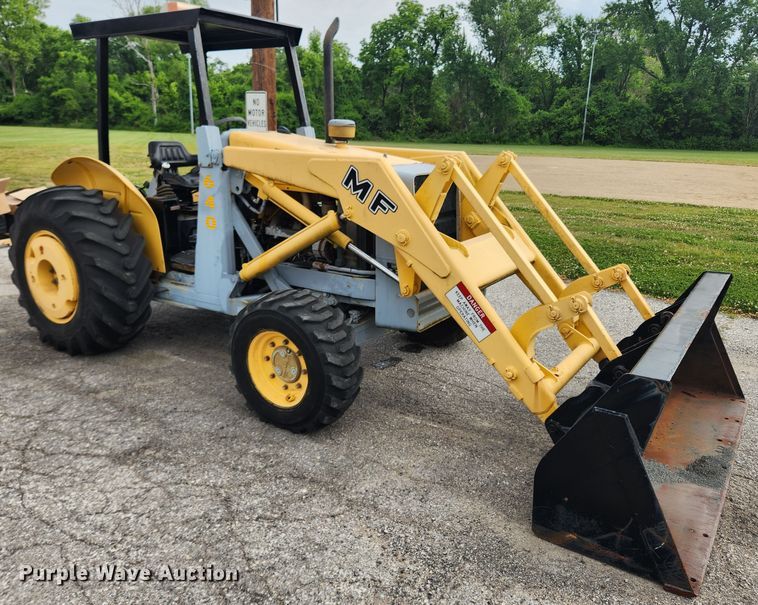 image for item LX9690 Massey Ferguson 640  landscape tractor