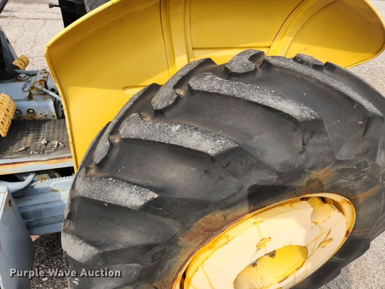 image for item LX9690 Massey Ferguson 640  landscape tractor