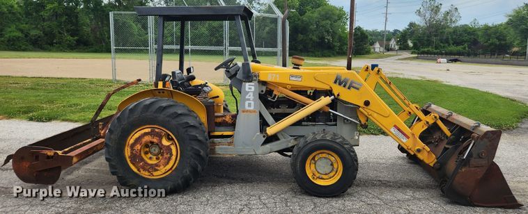 image for item LX9691 1996 Massey Ferguson 640  landscape tractor