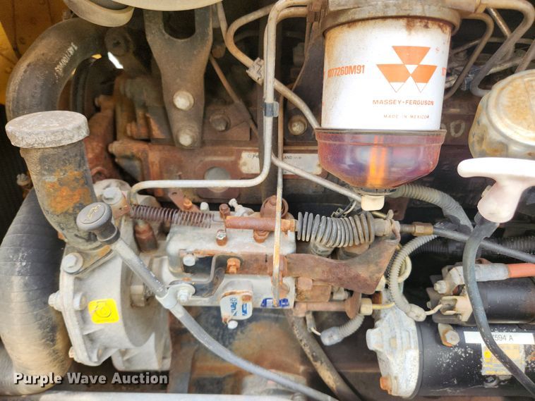 image for item LX9691 1996 Massey Ferguson 640  landscape tractor