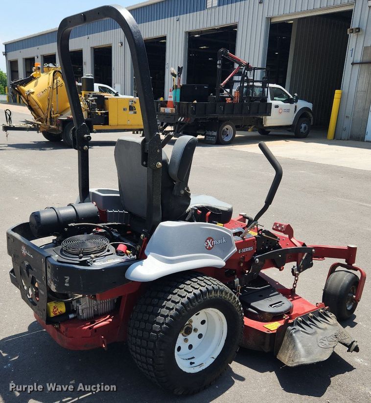 image for item LX9692 Exmark E-Series ZTR lawn mower