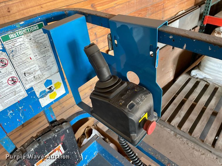 image for item LY9622 Genie GS-1930  scissor lift