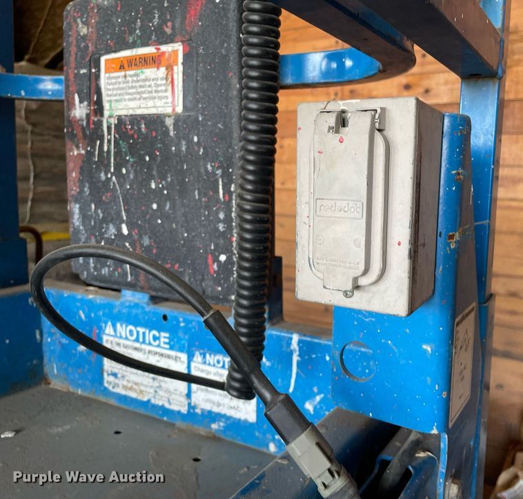 image for item LY9622 Genie GS-1930  scissor lift