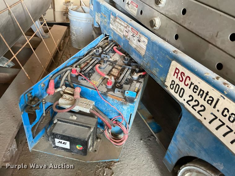 image for item LY9622 Genie GS-1930  scissor lift