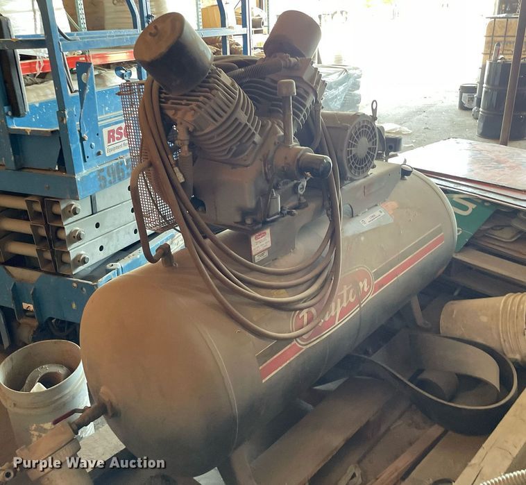 image for item LY9623 Dayton 5F233A  air compressor
