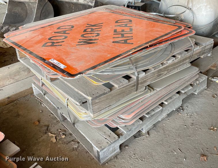 image for item LY9624 Road safety equipment