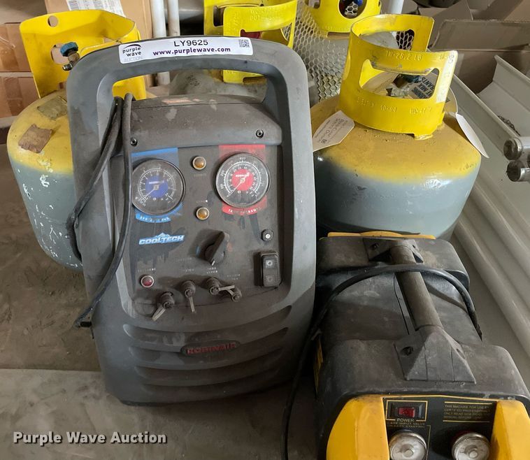 image for item LY9625 Refrigerant recovery equipment