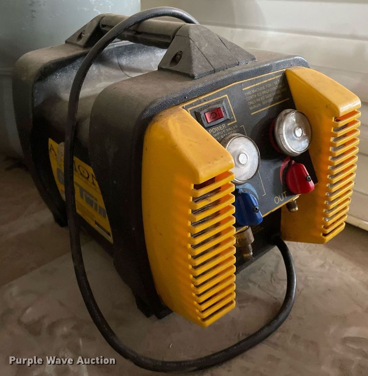 image for item LY9625 Refrigerant recovery equipment