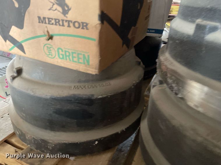 image for item LY9629 Truck parts