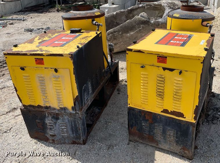 image for item LY9632 (2) Landa VHG4-2200 pressure washers