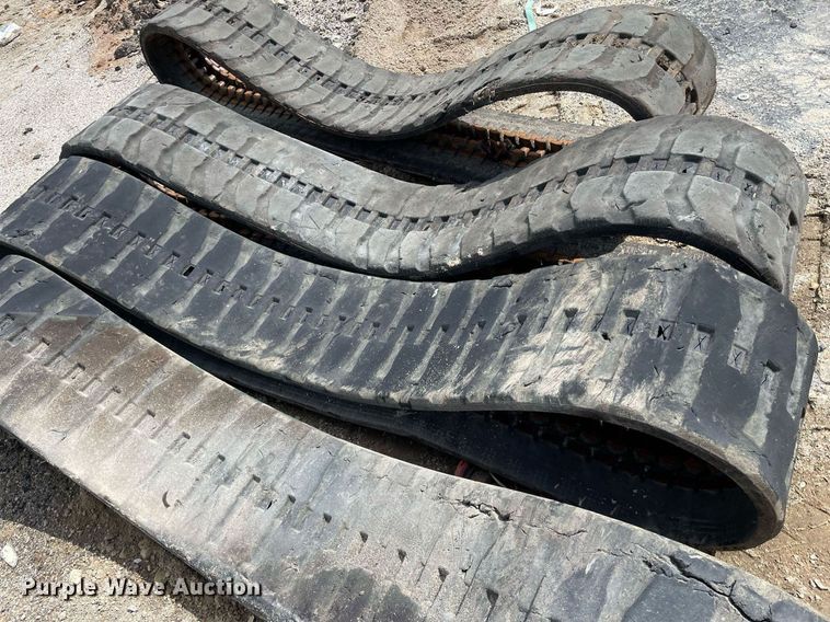 image for item LY9633 Tires and tracks