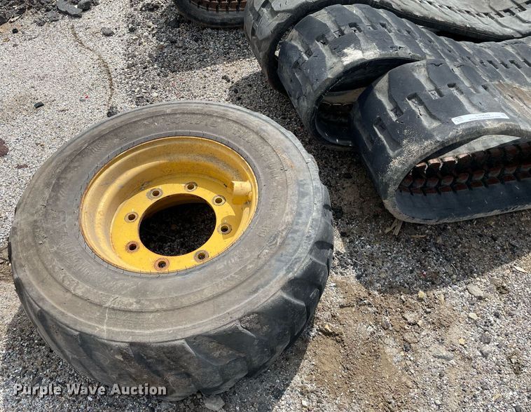 image for item LY9633 Tires and tracks