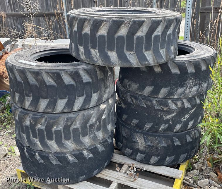 image for item LY9634 (7) Bobcat skid steer tires