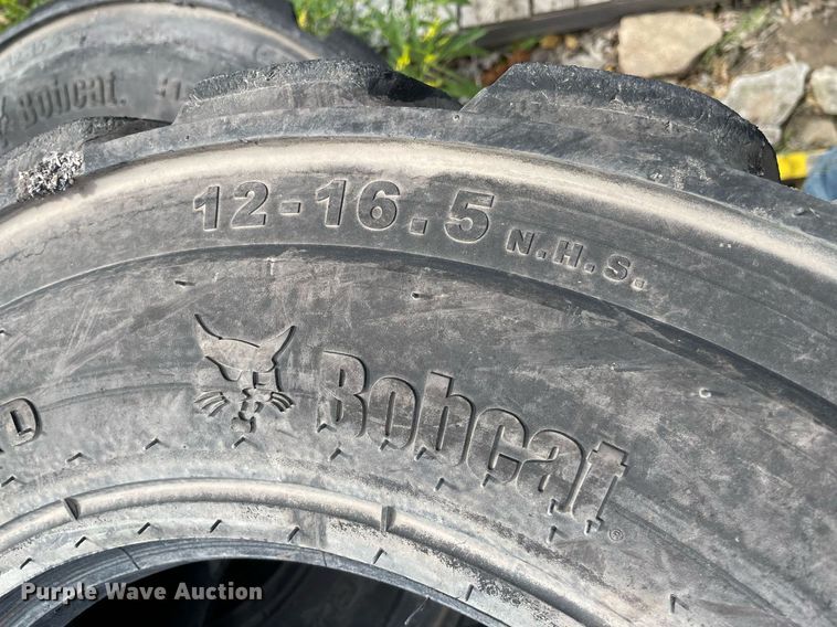 image for item LY9634 (7) Bobcat skid steer tires