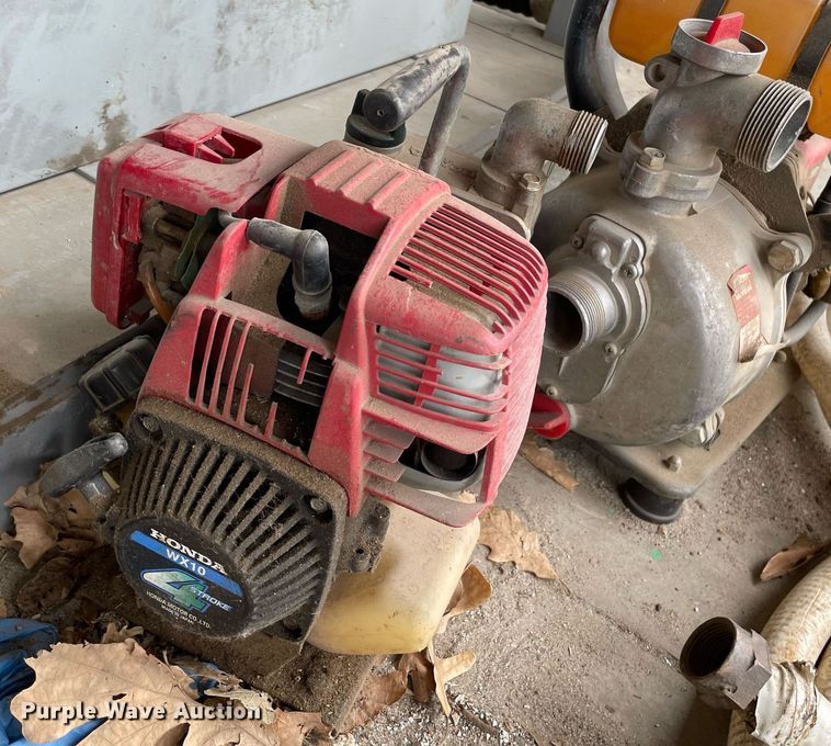 image for item LY9641 (4) water pumps